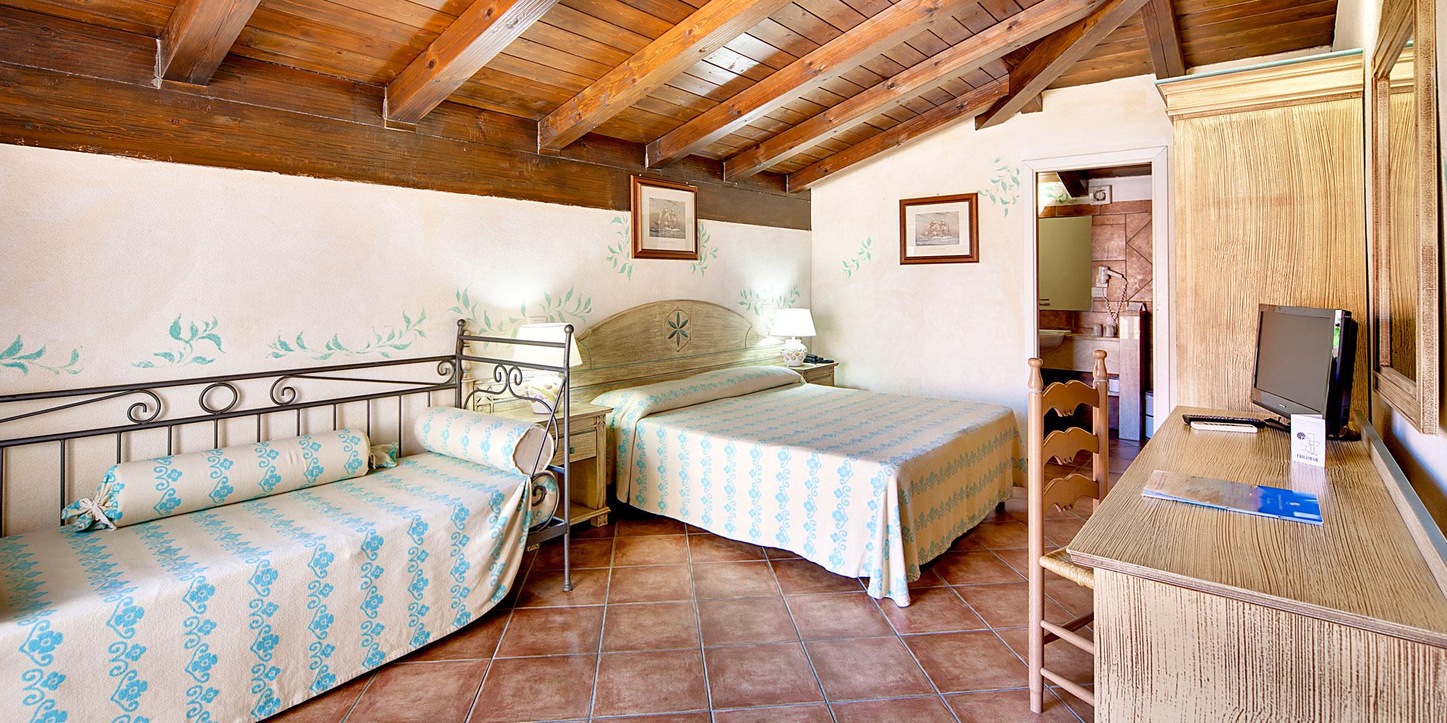 Colonna Beach Hotel Marinella مارينيلاّ المظهر الخارجي الصورة