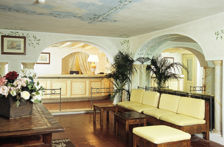 Colonna Beach Hotel Marinella مارينيلاّ المظهر الداخلي الصورة